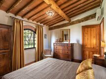 agriturismo-la-papessa-chianti-san-donato-farmhouse-ibisco-bedroom