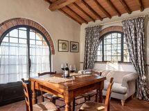 agriturismo-la-papessa-chianti-san-donato-farmhouse-melograno-living-room