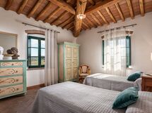 agriturismo-la-papessa-chianti-san-donato-farmhouse-rododendro-bedroom