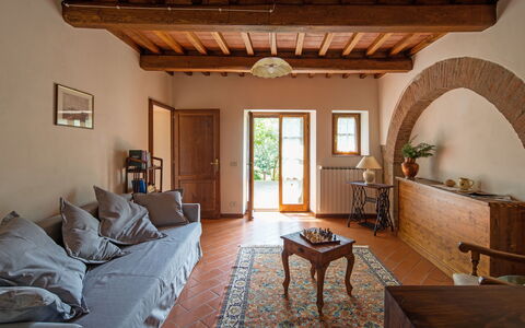 Villa Le Capanne: Kamer, Eigendom, Gebouw, Interieur Ontwerp, Meubilair, Huis, Plafond, Woonkamer, Onroerend Goed, Landgoed