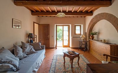 Castagneto: Kamer, Eigendom, Gebouw, Interieur Ontwerp, Meubilair, Huis, Plafond, Woonkamer, Onroerend Goed, Landgoed