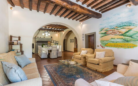 Palazzo Rosadi: Eigendom, Kamer, Woonkamer, Gebouw, Interieur Ontwerp, Meubilair, Onroerend Goed, Huis, Plafond, Huis