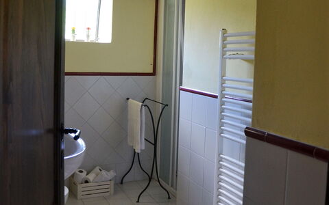 Agriturismo Cincinelli: Kamer, Eigendom, Verdieping, Badkamer, Gebouw, Huis, Architectuur, Interieur Ontwerp, Meubilair, Raambekleding