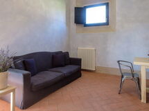 tenuta-san-jacopo-leccino-living-room