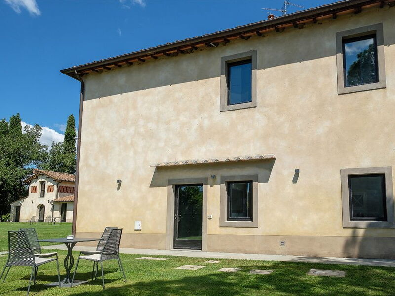 tenuta-san-jacopo-leccino-entrance