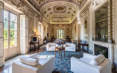 Galleria: Eigendom, Interieur Ontwerp, Gebouw, Kamer, Plafond, Woonkamer, Landgoed, Meubilair, Architectuur, Huis