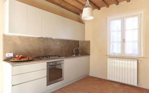 Uva: Eigendom, Kamer, Countertop, Meubilair, Gebouw, Keuken, Verdieping, Cabinetry, Interieur Ontwerp, Plafond