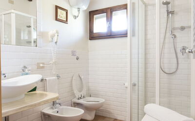 Accommodatie:&nbsp;Camera Junior 214
