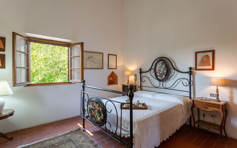 Casa La Rotta: Slaapkamer, Bed, Kamer, Meubilair, Eigendom, Bed Frame, Interieur Ontwerp, Laken, Gebouw, Huis