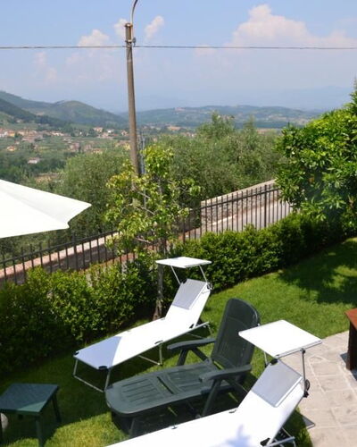 Casa Max: Zwembad, Eigendom, Toevlucht, Huis, Gras, Gebouw, Eco Hotel, Onroerend Goed, Vrije Tijd, Villa