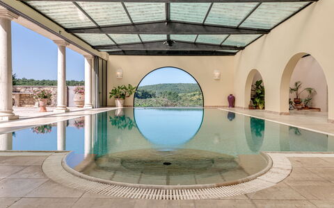 Terrazza e Libreria: Water, Fabriek, Eigendom, Gebouw, Lucht, Huis, Interieur Ontwerp, Boom, Tafel, Verdieping