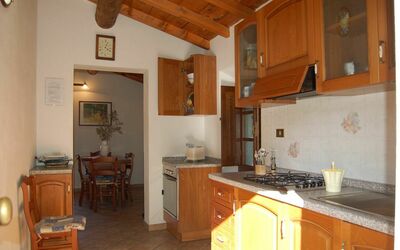 Al Sambuco Cicala: Eigendom, Kamer, Keuken, Gebouw, Meubilair, Countertop, Cabinetry, Huis, Plafond, Onroerend Goed