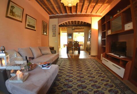 San Michele: Kamer, Eigendom, Gebouw, Interieur Ontwerp, Plafond, Onroerend Goed, Meubilair, Woonkamer, Huis, Lobby