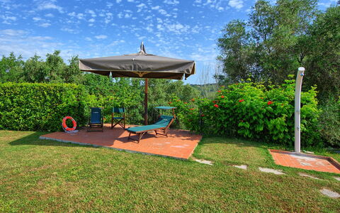 Casa Legoli: Eigendom, Onroerend Goed, Gras, Boom, Huis, Land Lot, Werf, Huis, Tuin, Lucht