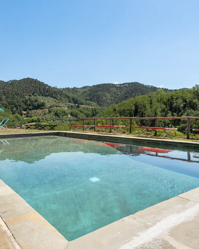 Bottino: Zwembad, Heuvel, Bergketen, Eco Hotel, Reflectie, Toevlucht, Reflecting Pool, Waterpartij, Badplaats