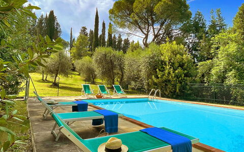 La Capanna: Zwembad, Meubilair, Toevlucht, Buitenmeubels, Eco Hotel, Schaduw, Tuin, Landgoed, Hacienda, Villa