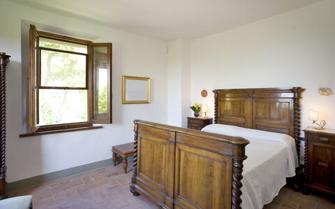 La Fonte: Meubilair, Kamer, Eigendom, Slaapkamer, Bed, Laken, Bed Frame, Verdieping, Gebouw, Interieur Ontwerp