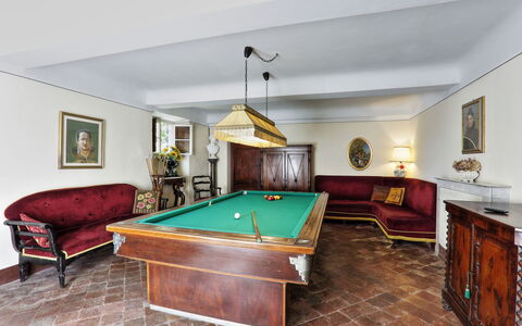 Villa Clara 20: Biljartkamer, Biljarttafel, Pool, Kamer, Meubilair, Recreatie Ruimte, Eigendom, Engels Biljart, Spellen, Snooker