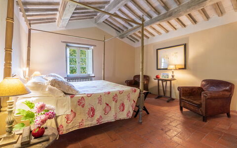 Casa Di Giulio: Meubilair, Interieur Ontwerp, Muur, Flooring, Verdieping, Plafond, Hout, Bed, Slaapkamer, Kamer