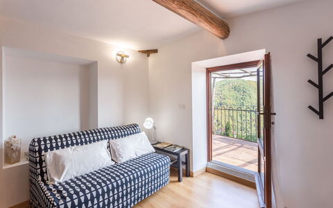 Casa Alice: Slaapkamer, Kamer, Eigendom, Meubilair, Bed, Plafond, Interieur Ontwerp, Verdieping, Gebouw, Huis