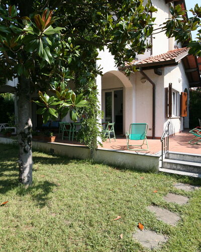 Villa Del Forte: Eigendom, Huis, Huis, Gebouw, Onroerend Goed, Architectuur, Werf, Boom, Verblijf, Villa