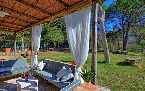 Casa Fioraie: Eigendom, Onroerend Goed, Kamer, Huis, Gebouw, Huis, Boom, Veranda, Verblijf, Patio