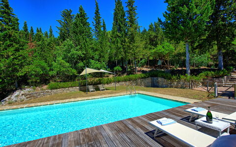 Casa Fioraie: Zwembad, Eigendom, Natuurlijk Landschap, Onroerend Goed, Huis, Landgoed, Huis, Vrije Tijd, Gras, Backyard