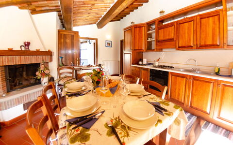 Orto Degli Olivi Proprietà: Eigendom, Kamer, Gebouw, Meubilair, Keuken, Interieur Ontwerp, Onroerend Goed, Huis, Countertop, Huis