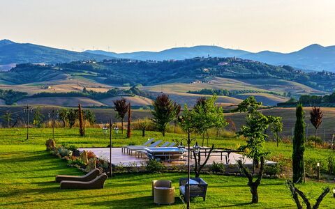 Villa Massimiliano: Natuur, Berg, Natuurlijk Landschap, Lucht, Hoogland, Bergachtig Landvormen, Wildernis, Heuvel Station, Heuvel, Fell