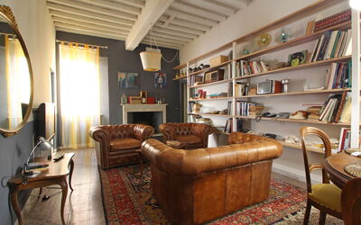 Geco 1: Gebouw, Woonkamer, Kamer, Eigendom, Meubilair, Interieur Ontwerp, Huis, Plafond, Onroerend Goed, Huis