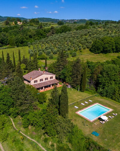 Podere a Lafi: Lucht, Eigendom, Ecoregio, Gebouw, Fabriek, Natuur, Natuurlijk Landschap, Boom, Land Lot, Gras