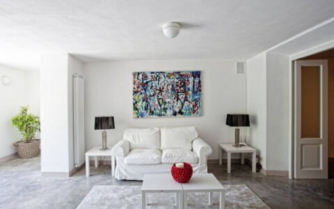 Villa Sole: Bankstel, Eigendom, Meubilair, Fabriek, Tafel, Hout, Comfort, Woonkamer, Interieur Ontwerp, Kamerplant