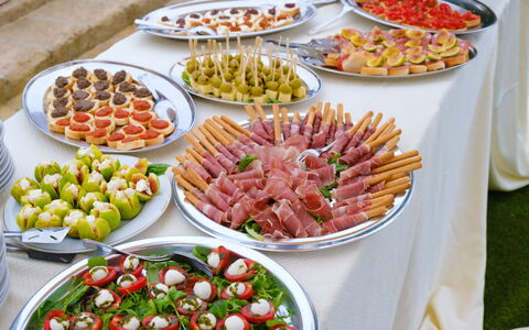 Borgo San Vincenti: Voedsel, Tableware, Ingrediënt, Finger Food, Dishware, Brunch