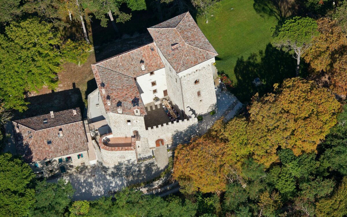 Antico Castello Delle Leggende