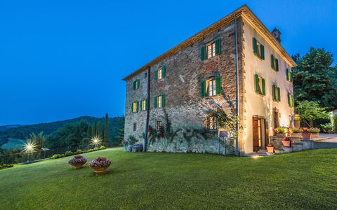 Ville Rosadi Weddings: Eigendom, Huis, Huis, Gebouw, Natuurlijk Landschap, Architectuur, Onroerend Goed, Lucht, Landgoed, Gras