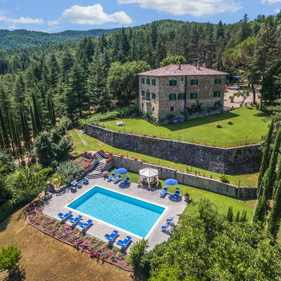 Ville Rosadi Weddings: Eigendom, Heuvel Station, Landgoed, Natuurlijk Landschap, Huis, Onroerend Goed, Gebouw, Herenhuis, Boom, Berg