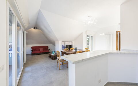 Casa Serchio: Meubilair, Tafel, Bankstel, Gebouw, Hal, Hout, Interieur Ontwerp, Architectuur