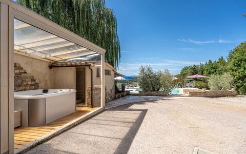 Villa Montone: Samengesteld Materiaal, Zwembad, Toevlucht, Schaduw, Outdoor Structuur, Eco Hotel, Jacuzzi, Buitenmeubels, Kamerplant