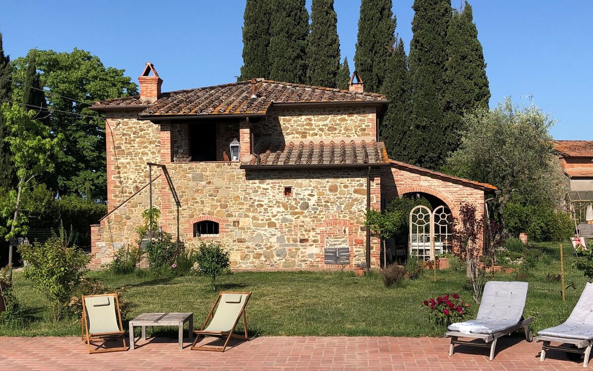 Farnetella With No Kitchen