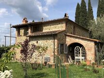 Farnetella With No Kitchen