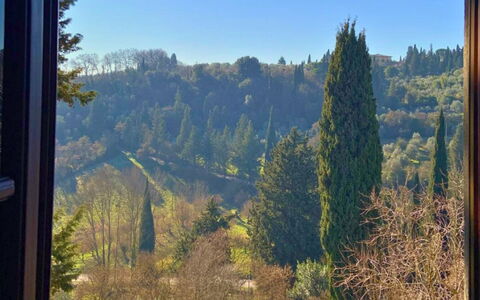 Borgo Delle Fonti: Blad, Boom, Natuur, Natuurlijke Omgeving, Bergachtig Landvormen, Vegetation, Woud, Berg, Hoogland, Heuvel