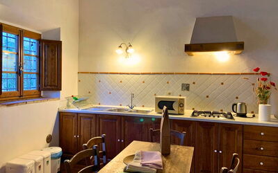 Le Fonti 14: Interieur Ontwerp, Hout, Flooring, Plafond, Keuken, Kamer, Meubilair, Verdieping, Verlichting, Countertop