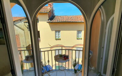 Sui Tetti di Lucca - Lucca, Toscane, Italië