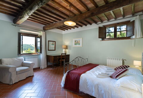 Montauto: Gebouw, Meubilair, Venster, Comfort, Hout, Interieur Ontwerp, Huis, Architectuur, Verdieping