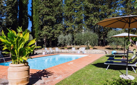 Villa Staggia: Zwembad, Tuin, Toevlucht, Hacienda, Landscaping, Villa, Eco Hotel, Binnenplaats, Hotel