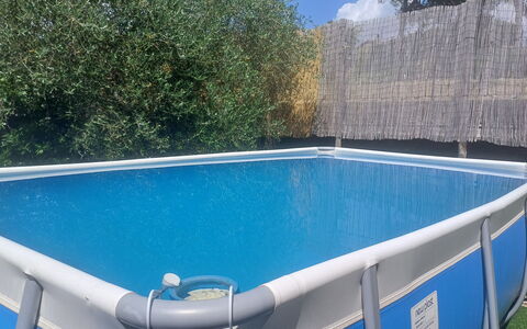 Casa Della Selce: Blauw, Zwembad, Samengesteld Materiaal, Schaduw, Plastic, Backyard