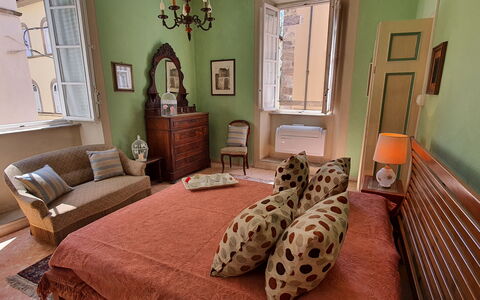 Residenza Otello: Fotolijst, Eigendom, Meubilair, Comfort, Hout, Interieur Ontwerp, Woonkamer, Verdieping, Carnivoor