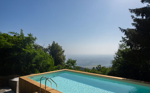 Casa Serra: Water, Lucht, Fabriek, Azure, Zwembad, Gebouw, Boom, Schaduw, Huis, Natuurlijk Landschap