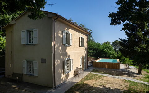 Casa Serra: Fabriek, Lucht, Gebouw, Venster, Boom, Huis, Land Lot, Verblijf, Deur, Onroerend Goed