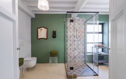 Alice - Podere Ribatti - Casole D'elsa, Toscana: Eigendom, Gebouw, Loodgieterswerkinrichting, Interieur Ontwerp, Flooring, Hout, Verdieping, Badkamer, Huis